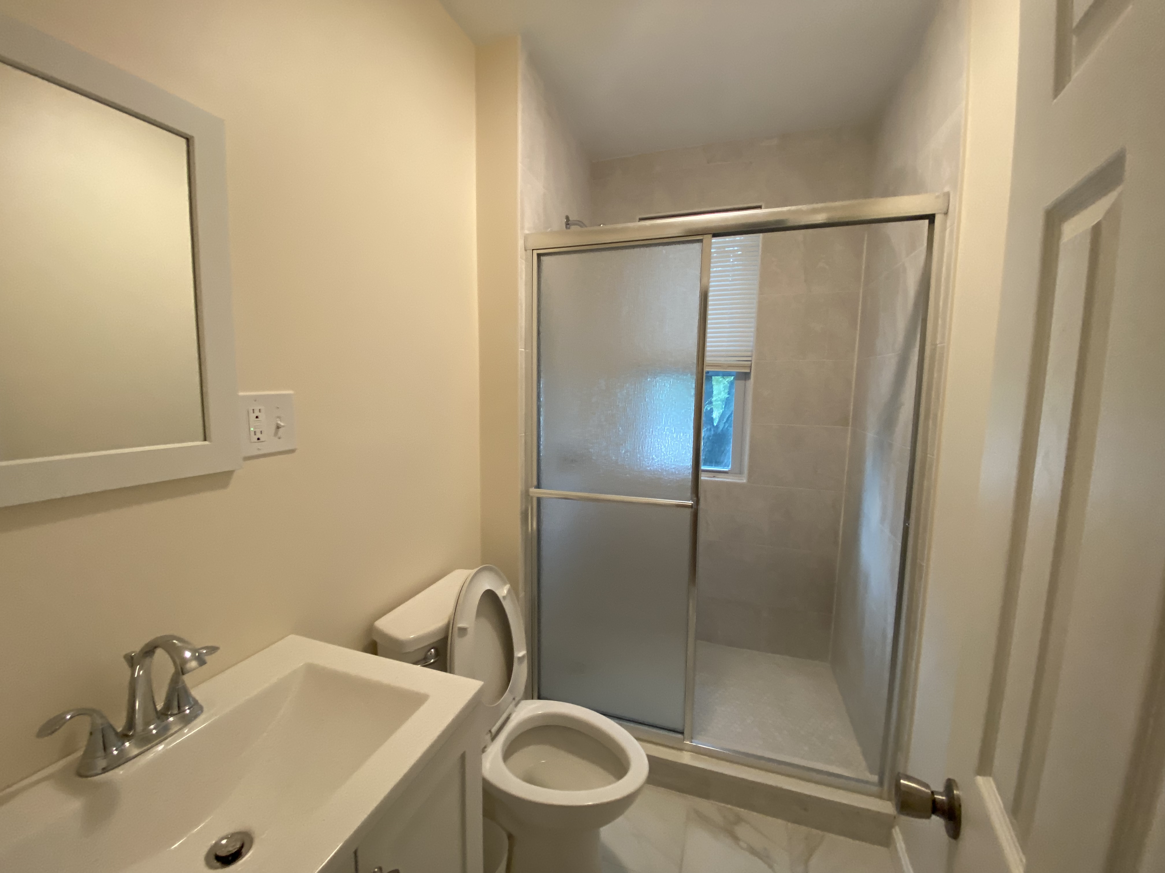3 bed, 2 bath apartment for rent at 4 Athol St Unit 1, Allston — photo 2 of 8