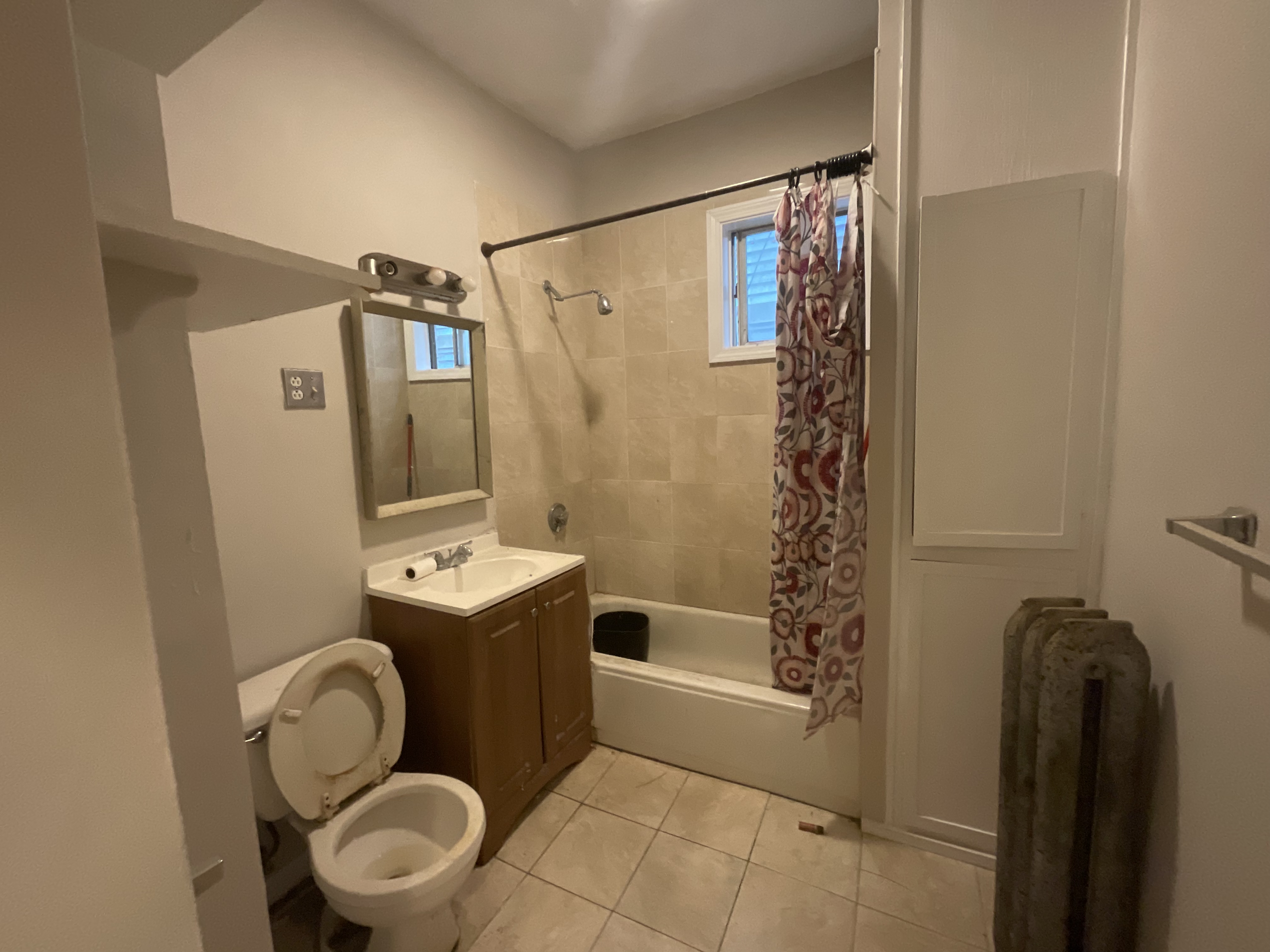 3 bed, 2 bath apartment for rent at 4 Athol St Unit 1, Allston — photo 3 of 8