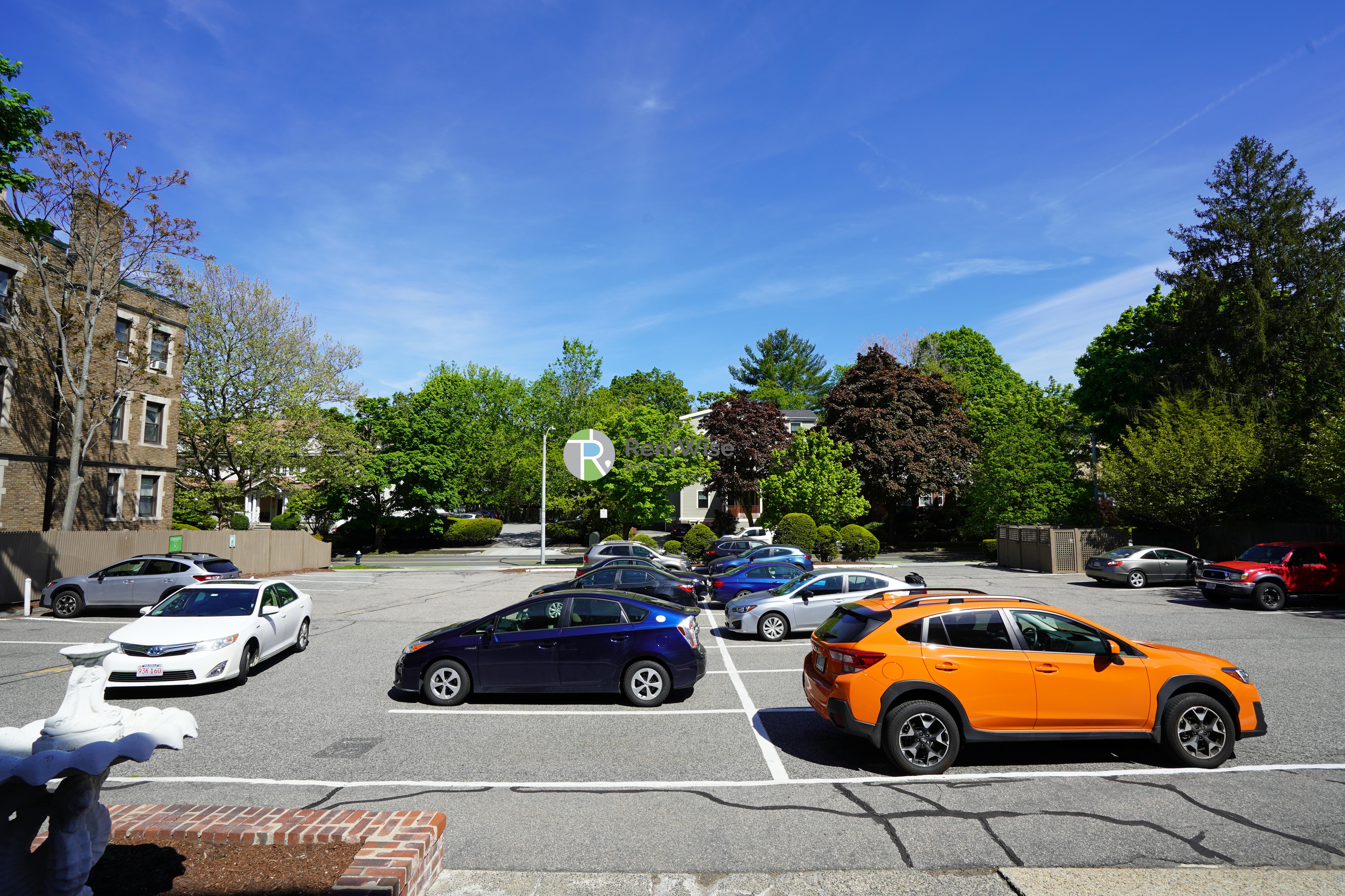 110 Babcock St, North Brookline