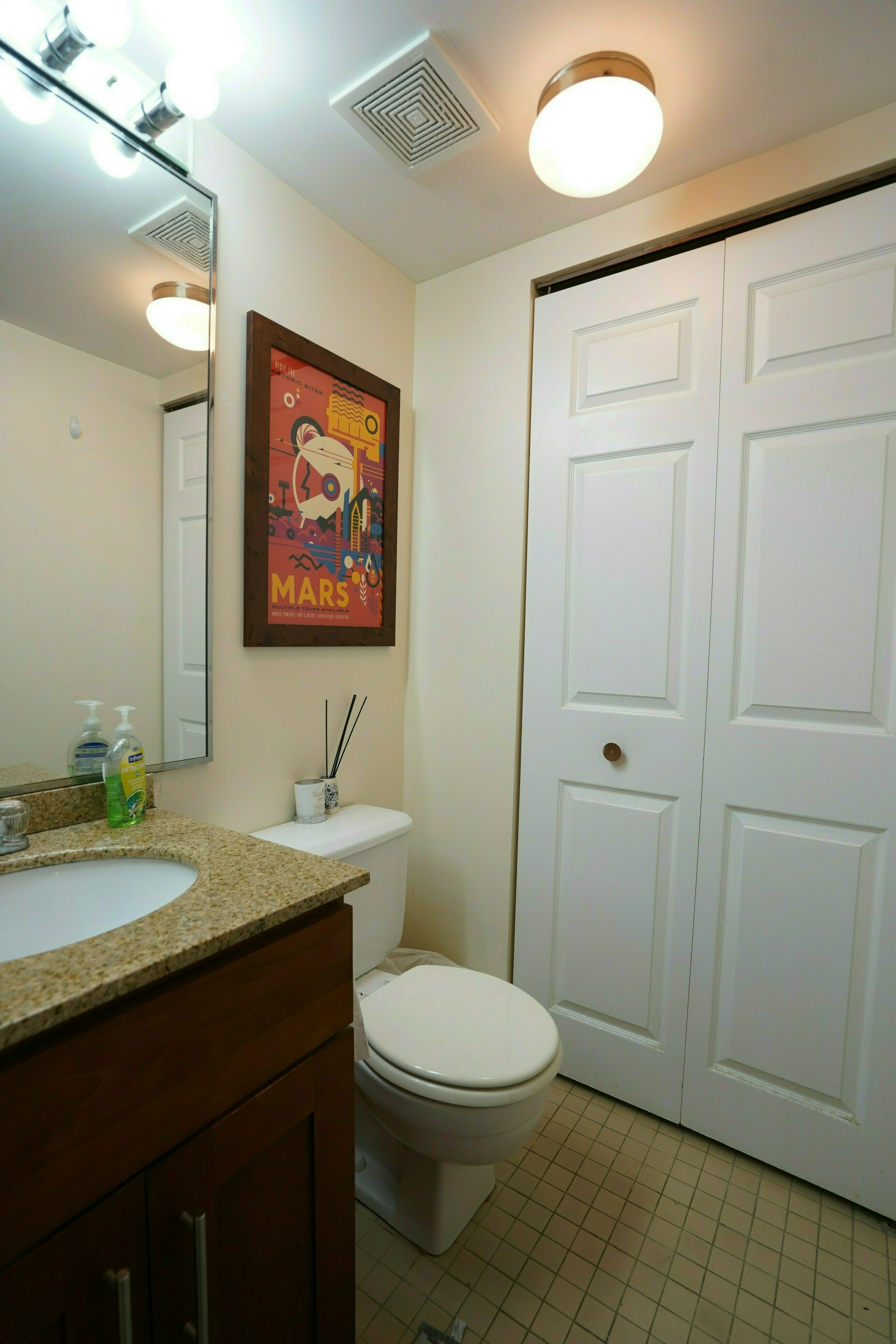 345 Franklin St, Riverside