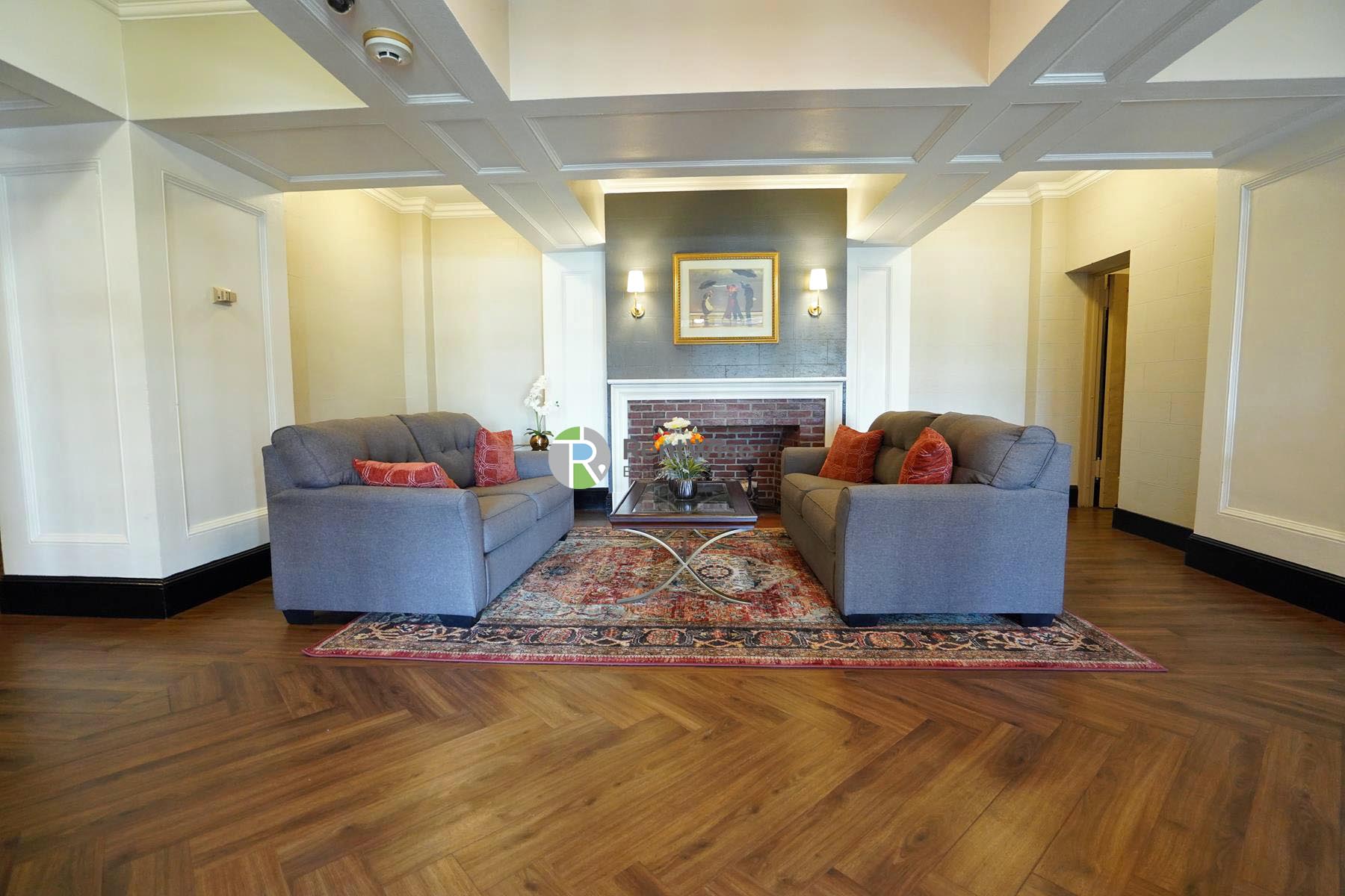 550 Belmont St, Mount Auburn (Watertown)