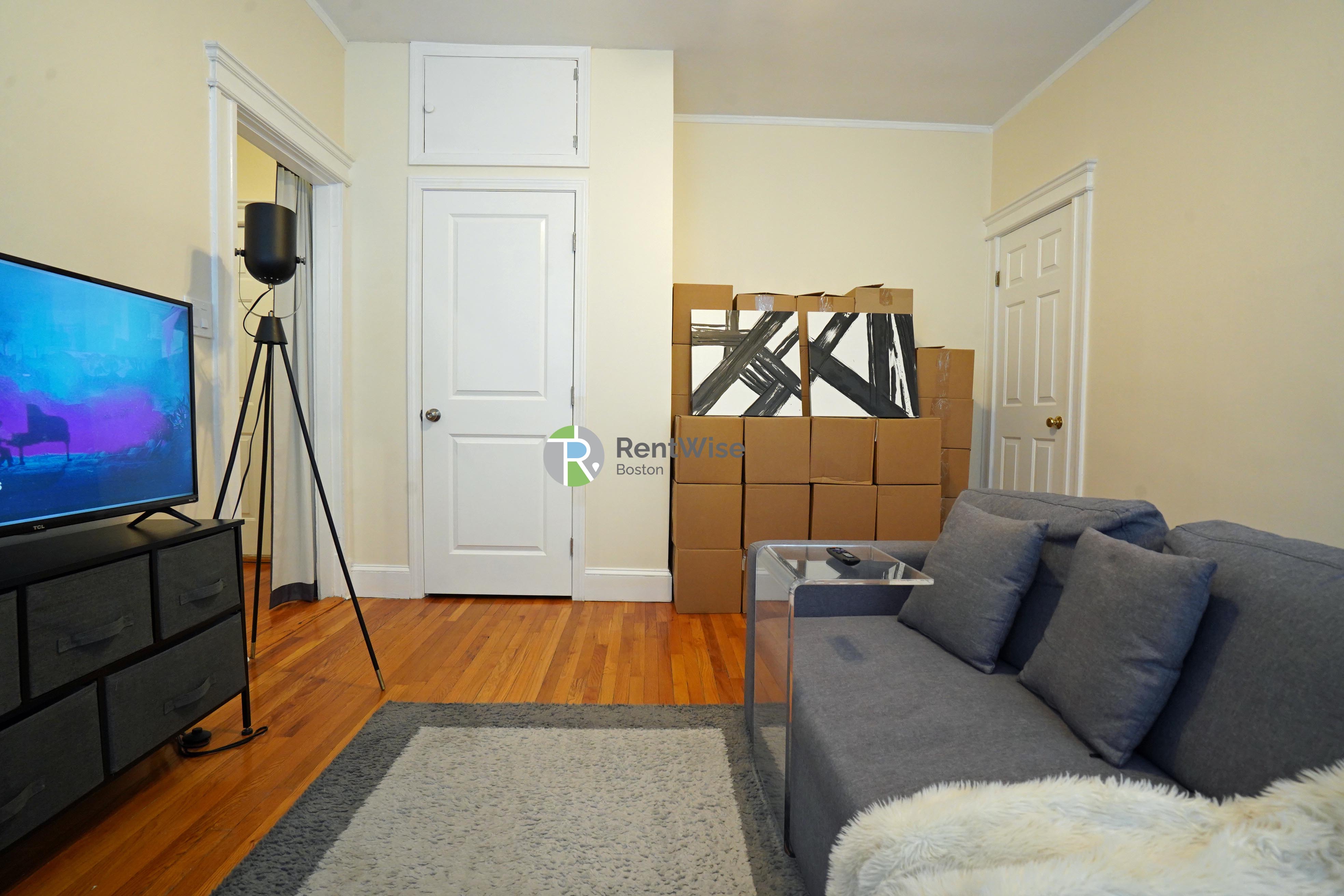 1846 Commonwealth Ave, Brighton