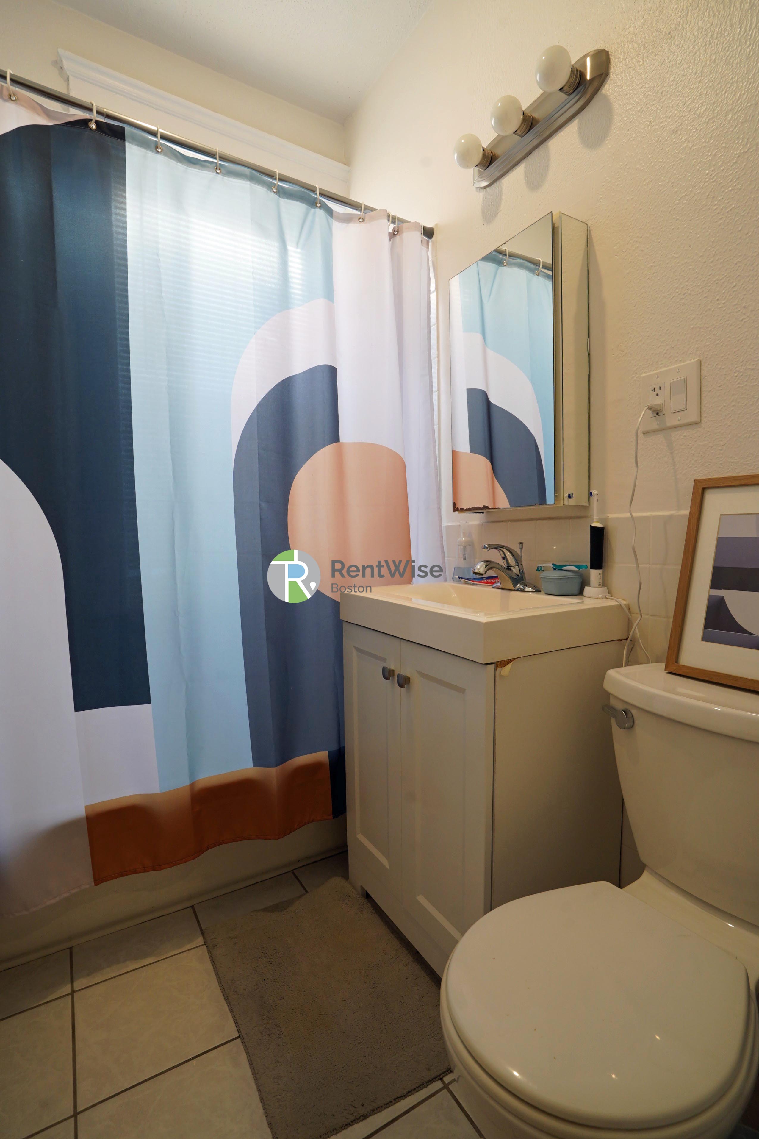 1846 Commonwealth Ave, Brighton