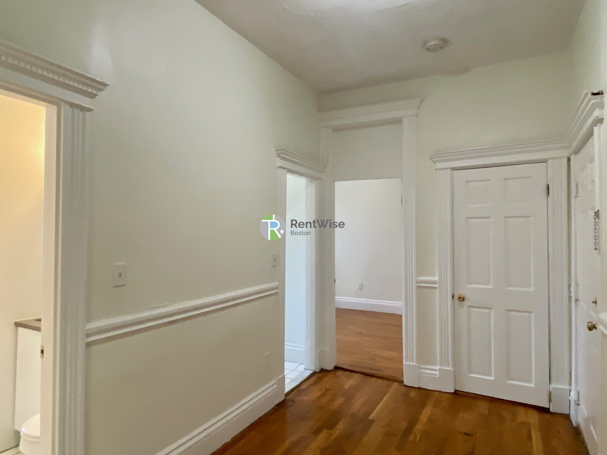 Photos of apartment on Commonwealth Ave.,Boston MA 02134