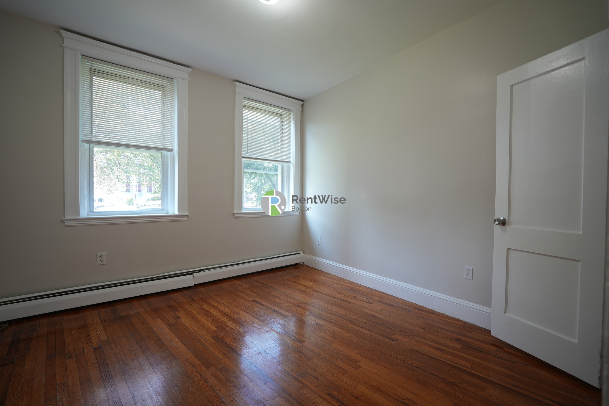Photos of apartment on Commonwealth Ave.,Boston MA 02135