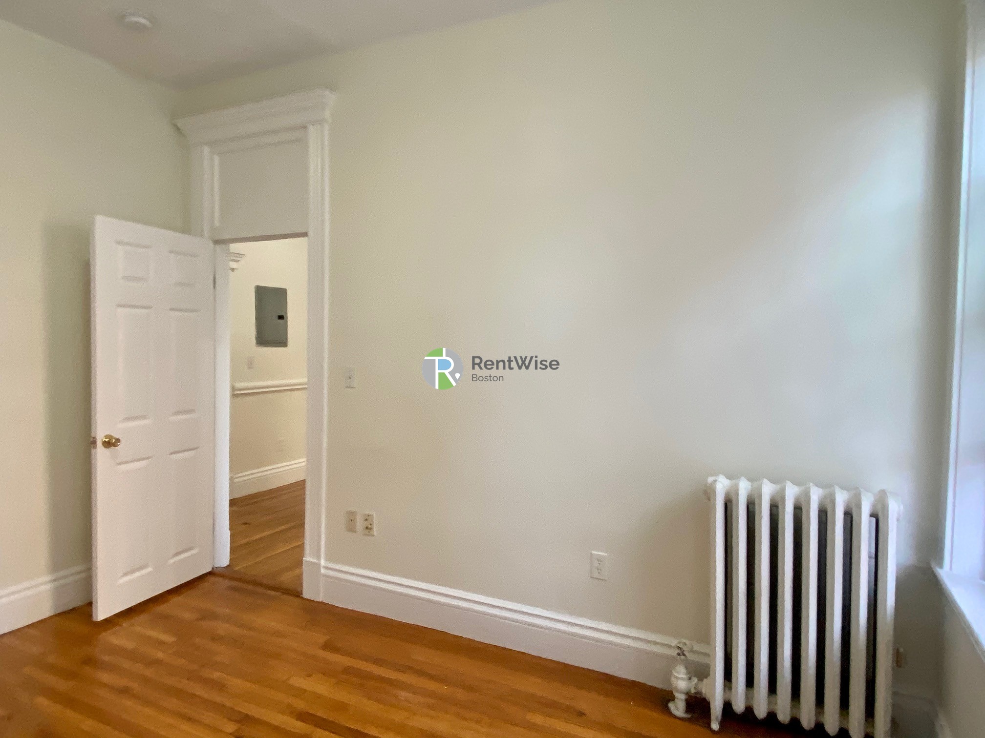 Photos of apartment on Commonwealth Ave.,Boston MA 02134