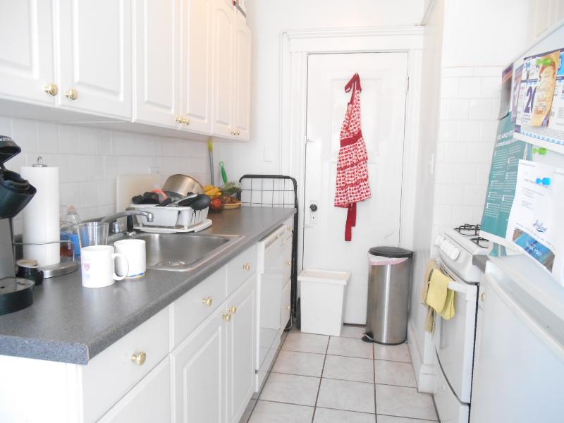 40 Quint Ave, Allston