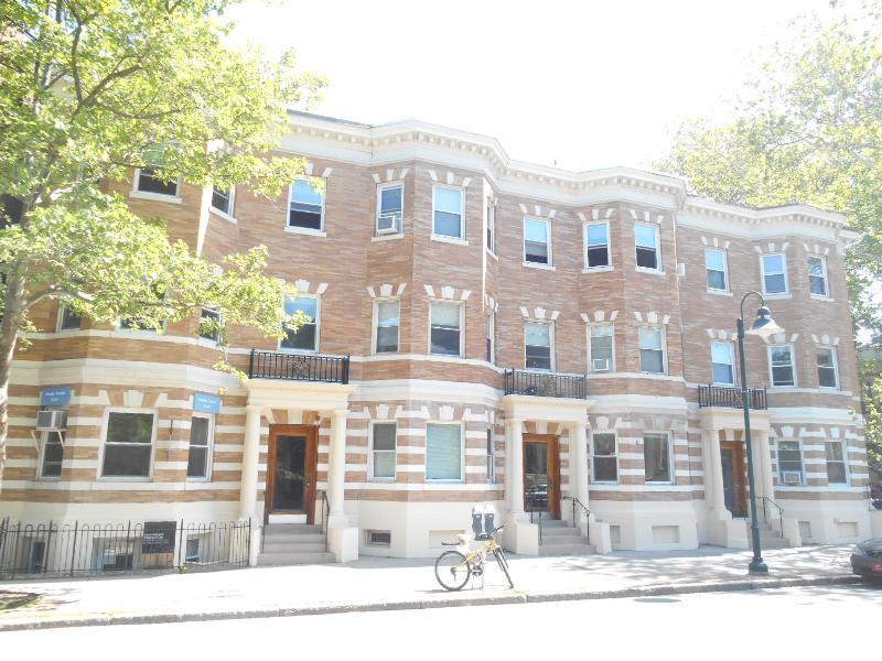 389 Harvard St, North Brookline