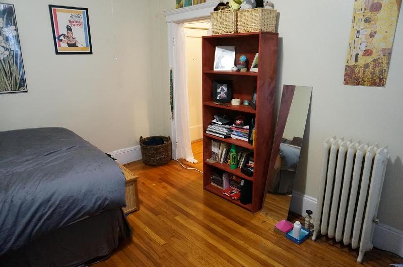 11 Royce Rd, Allston