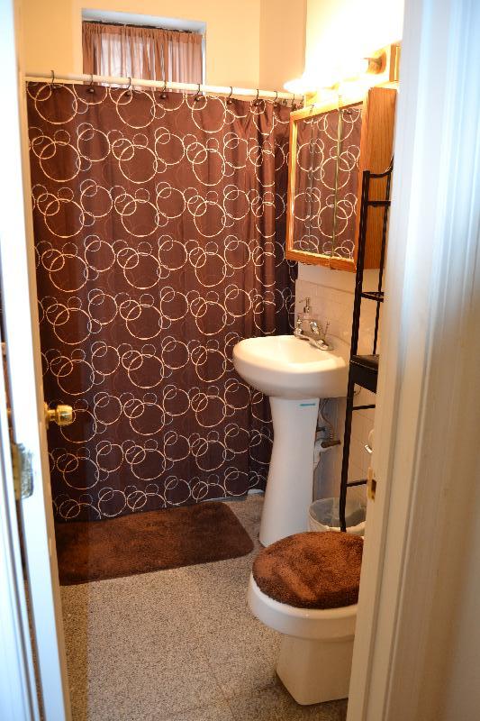 35 Cummings Rd, Brighton