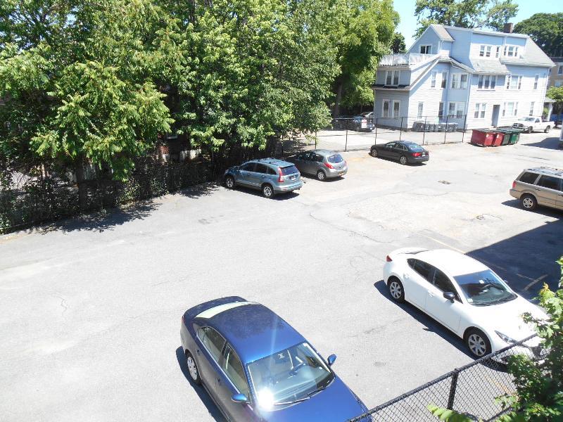 73 Brighton Ave, Allston