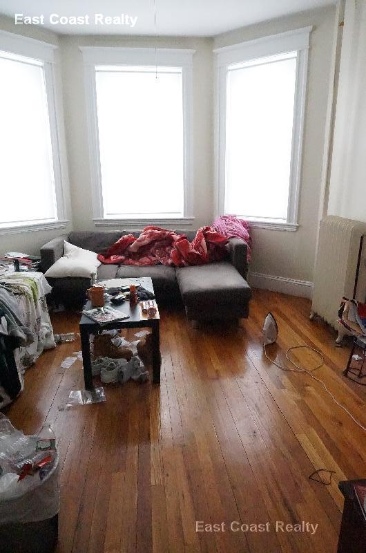 217 Kelton St, Brighton