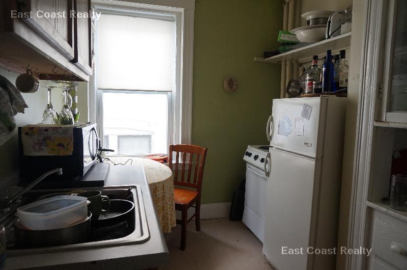 165 Kelton St, Allston