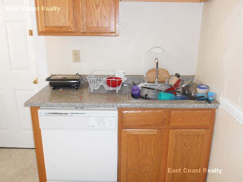 81 Empire St, Allston