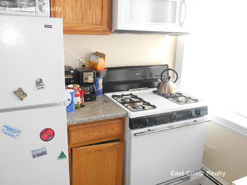 81 Empire St, Allston