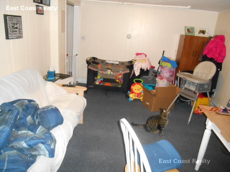 1681 Commonwealth, Brighton