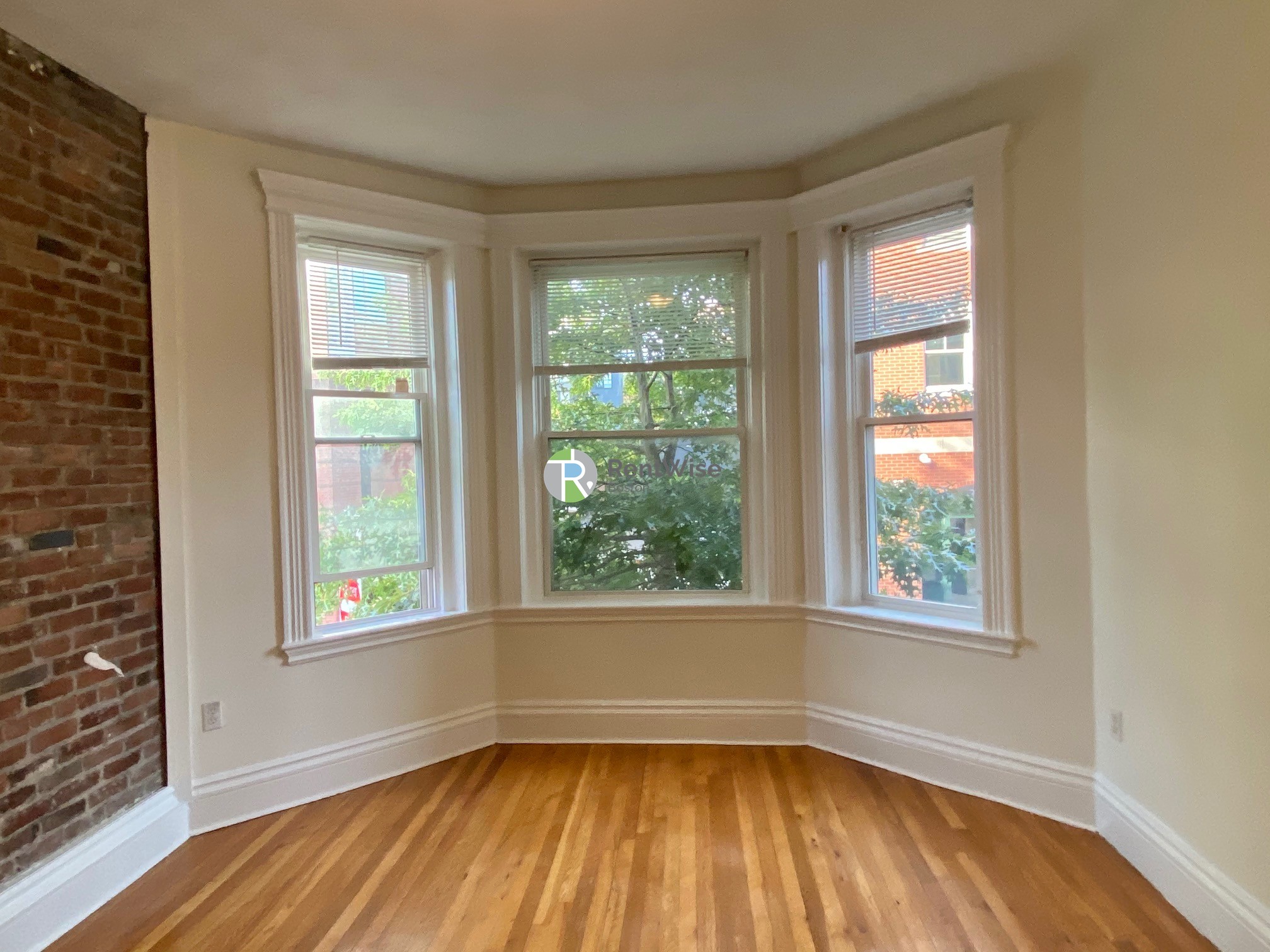 Photos of apartment on Commonwealth Ave.,Boston MA 02134