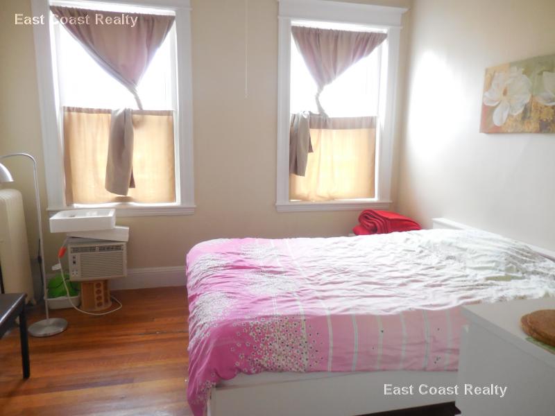 221 Kelton St, Brighton