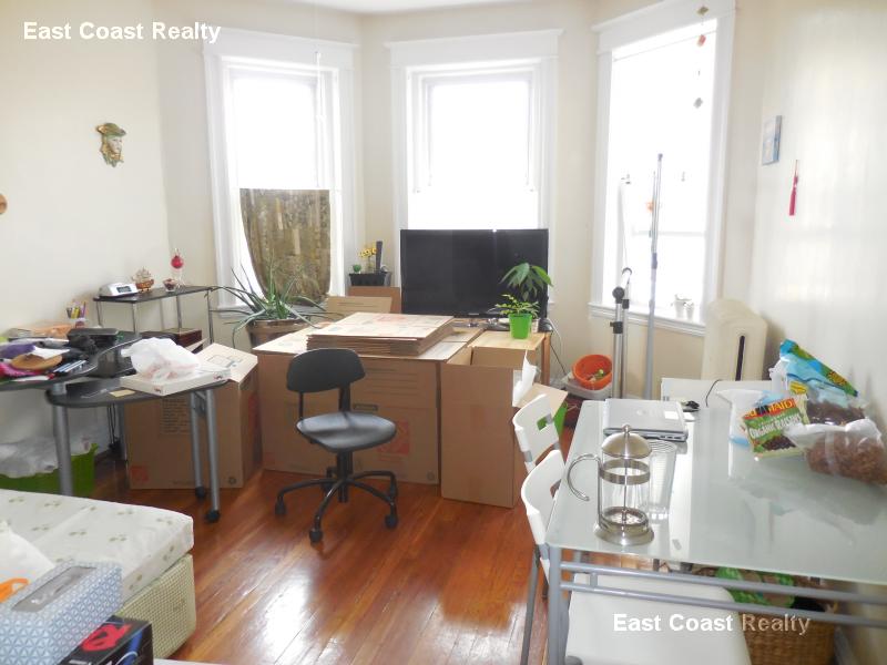 221 Kelton St, Brighton