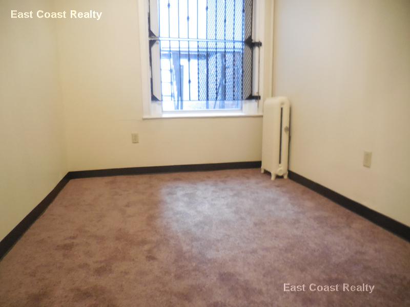 1292 Commonwealth Ave, Allston