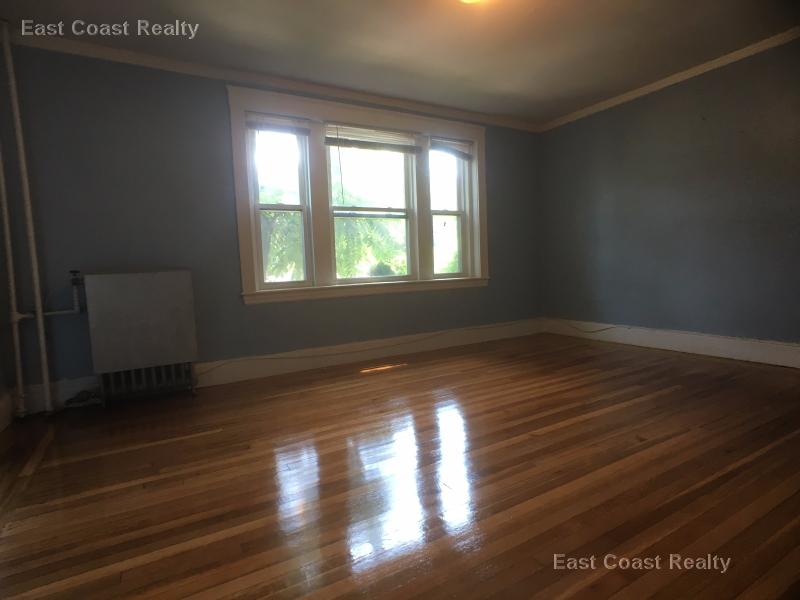 1615 Commonwealth Ave, Brighton