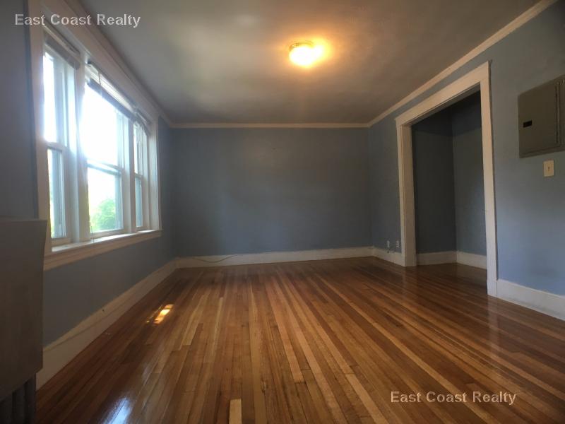 1615 Commonwealth Ave, Brighton