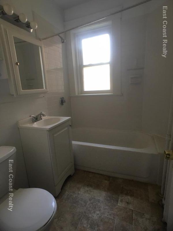 1615 Commonwealth Ave, Brighton