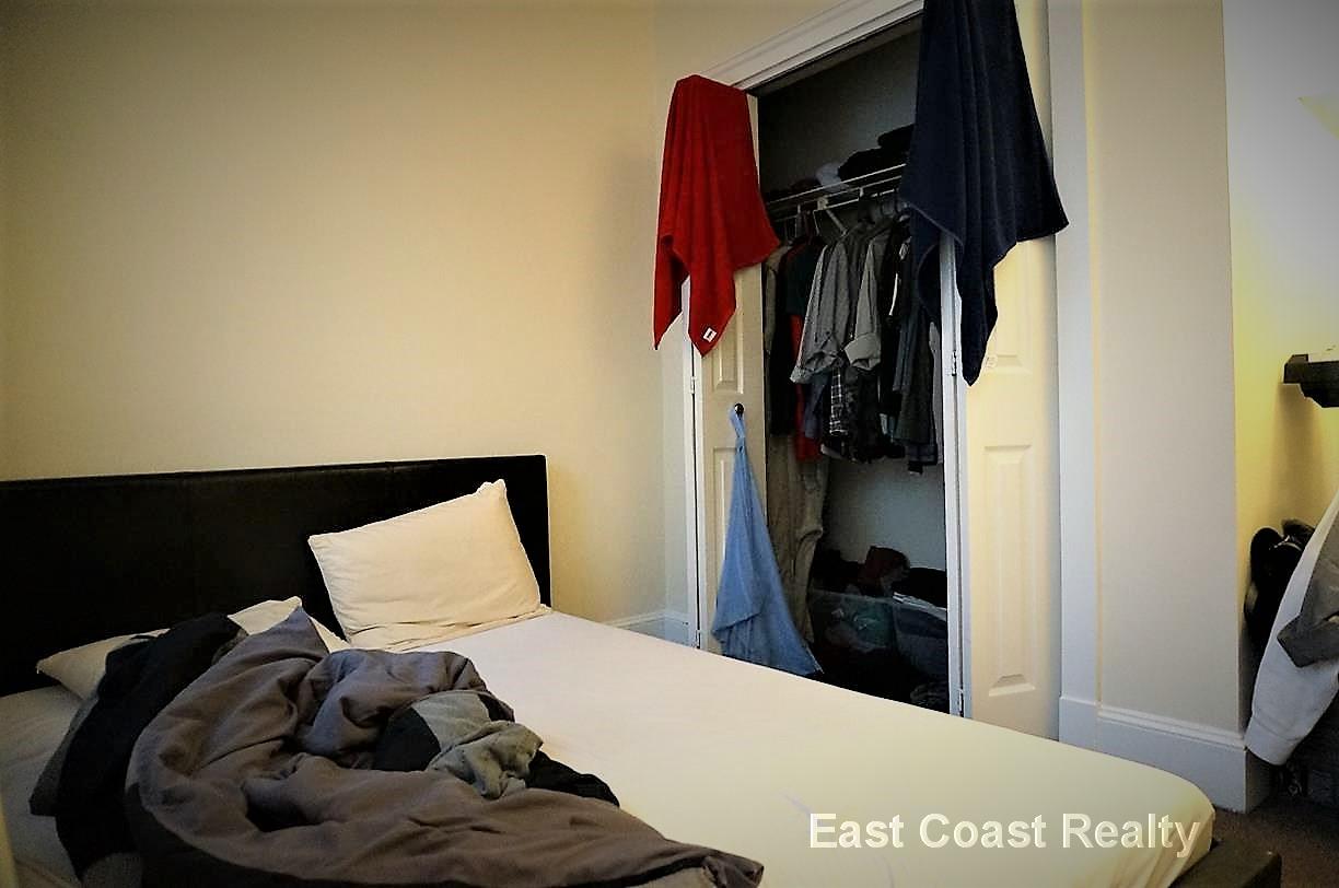 829 Beacon St, Fenway