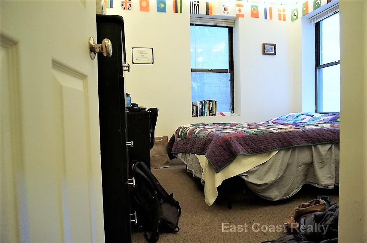 829 Beacon St, Fenway