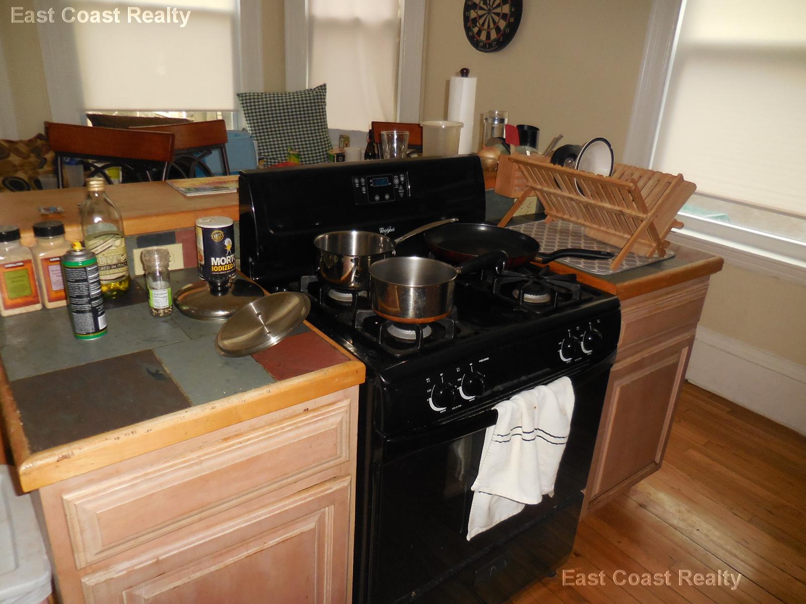 19 Braemore Rd Apt, Brighton