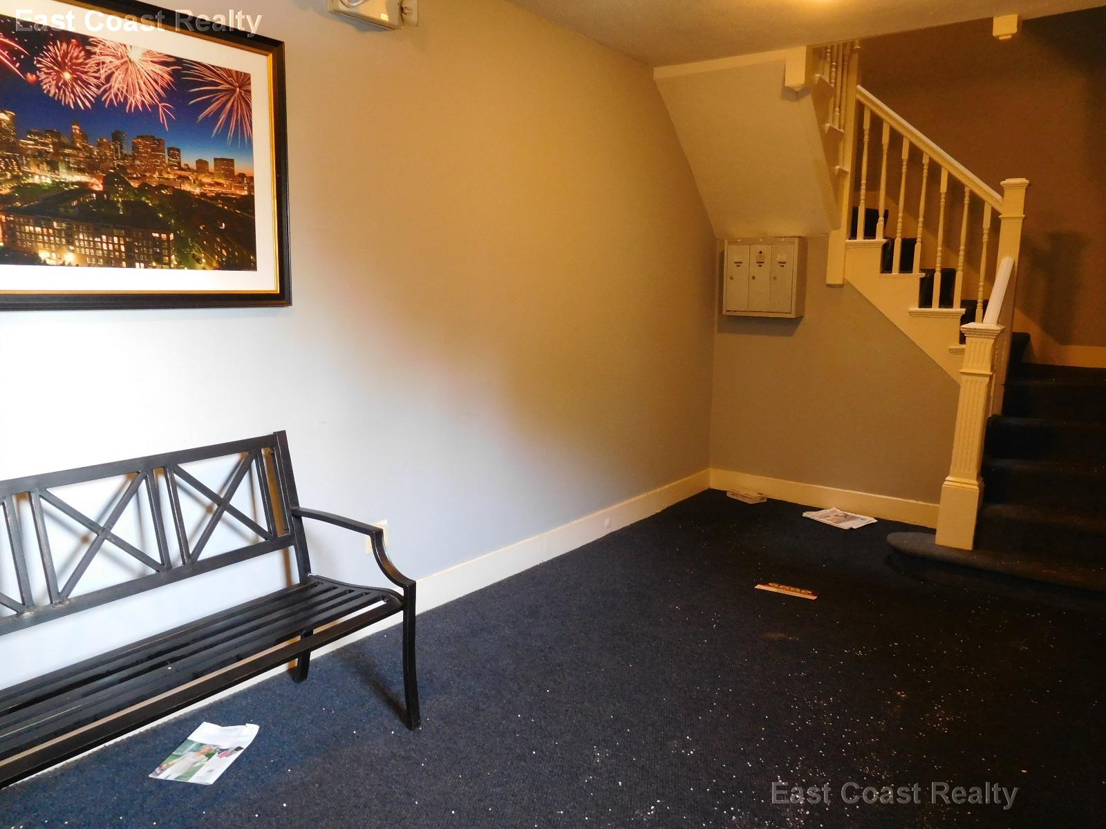 7 Lorraine St, Roslindale