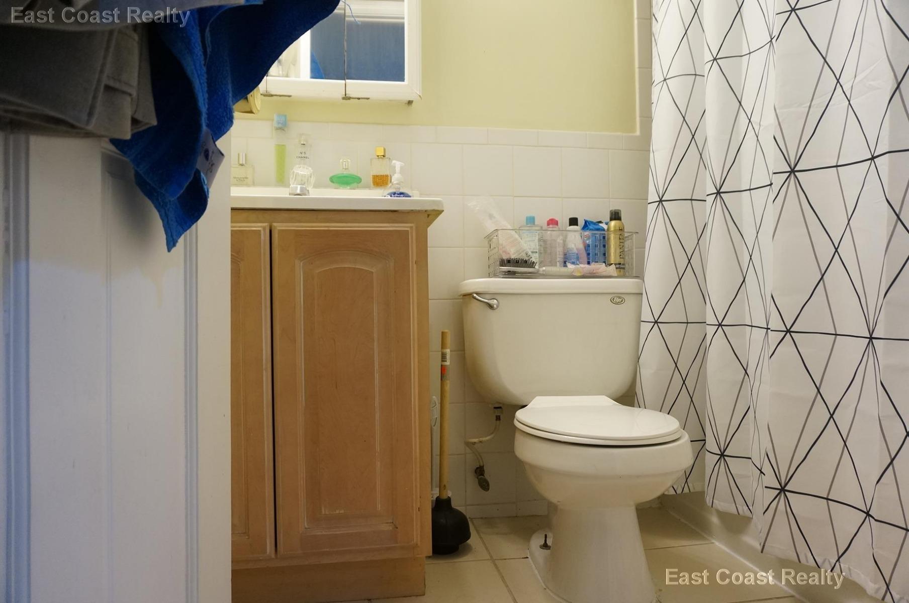 19 Braemore Rd, Brighton