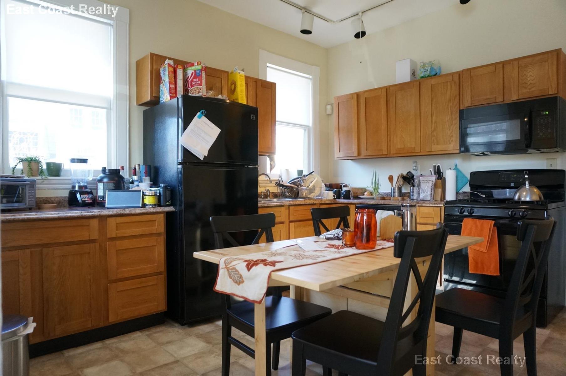 19 Braemore Rd, Brighton