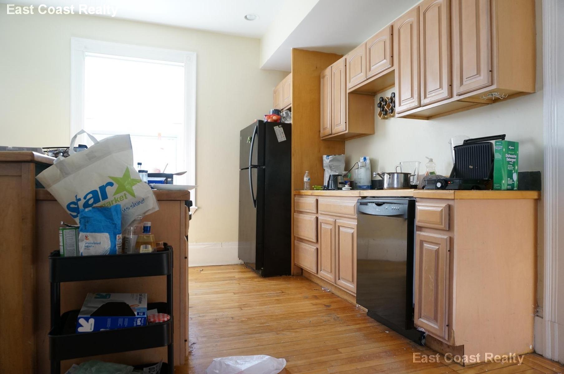 19 Braemore Rd Apt, Brighton