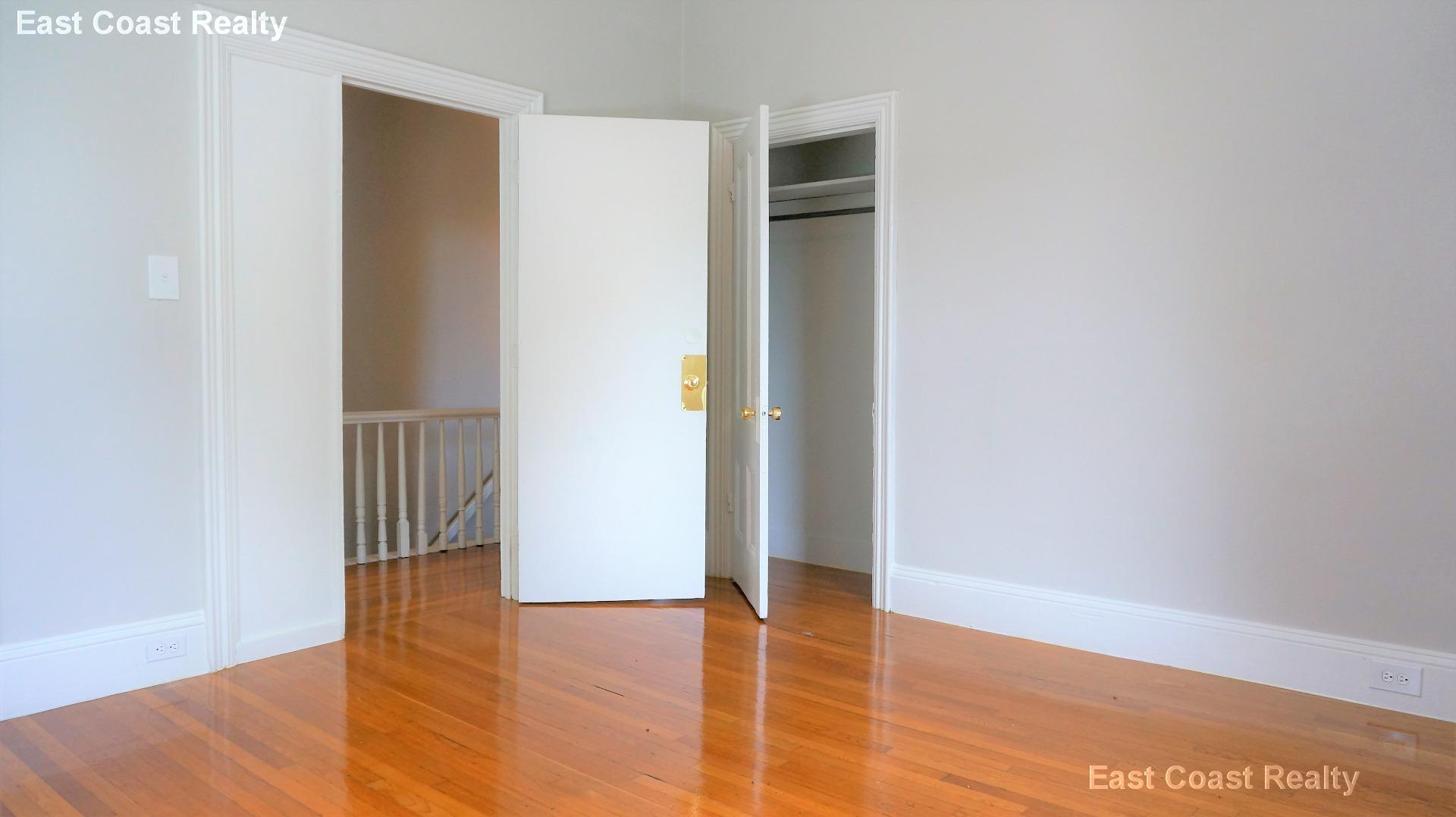 172 Bigelow St, Brighton