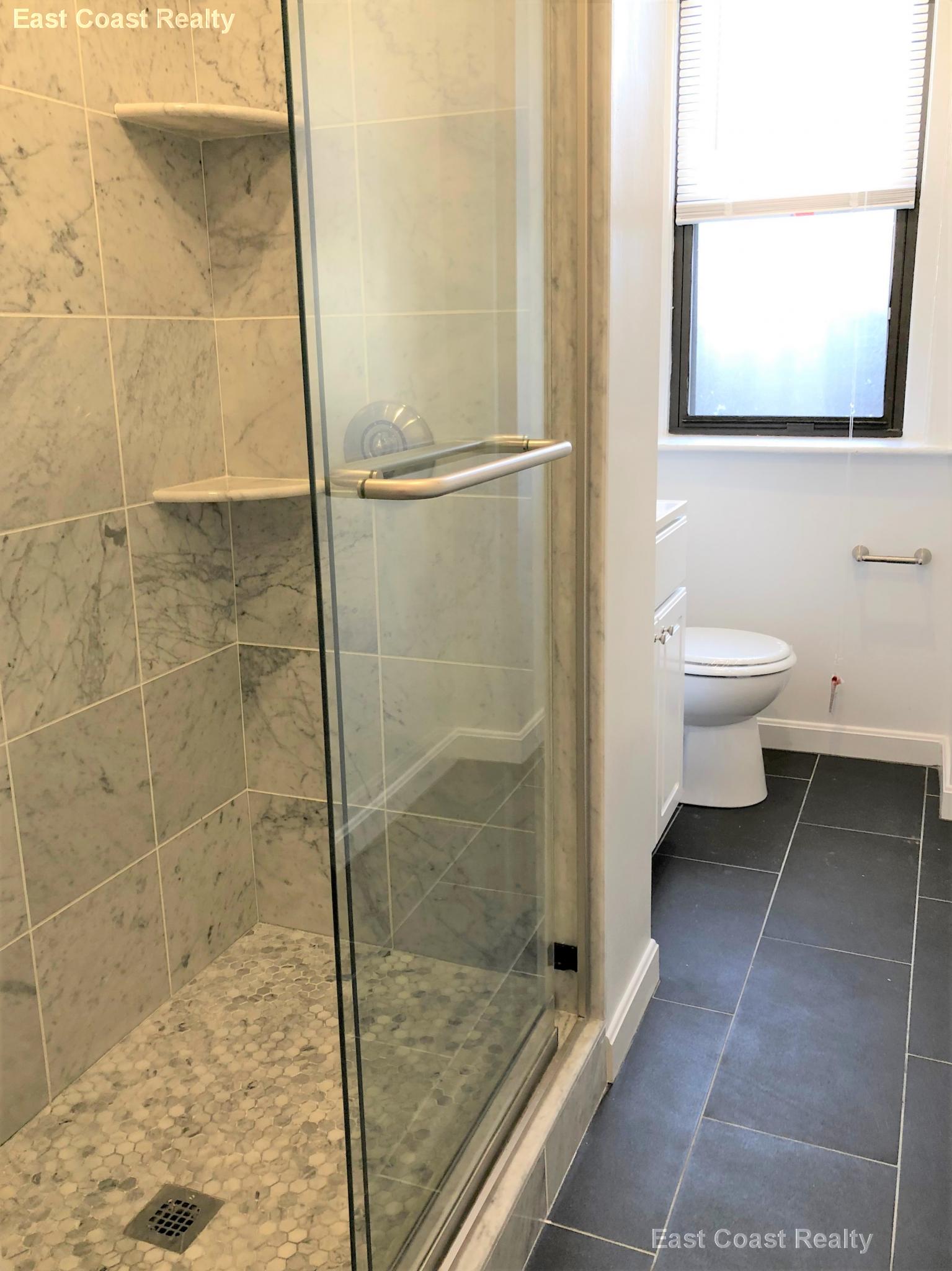 19 Peterborough St, Fenway