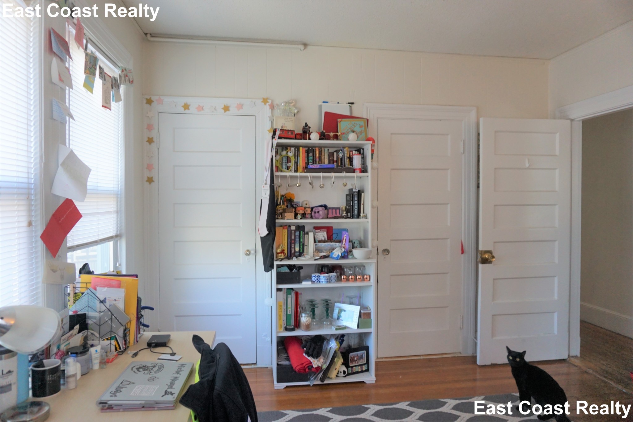 1 Ashford Ct, Allston