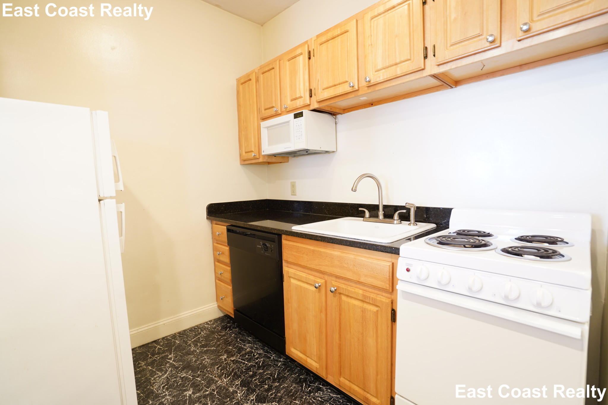 51 Queensberry St, Fenway