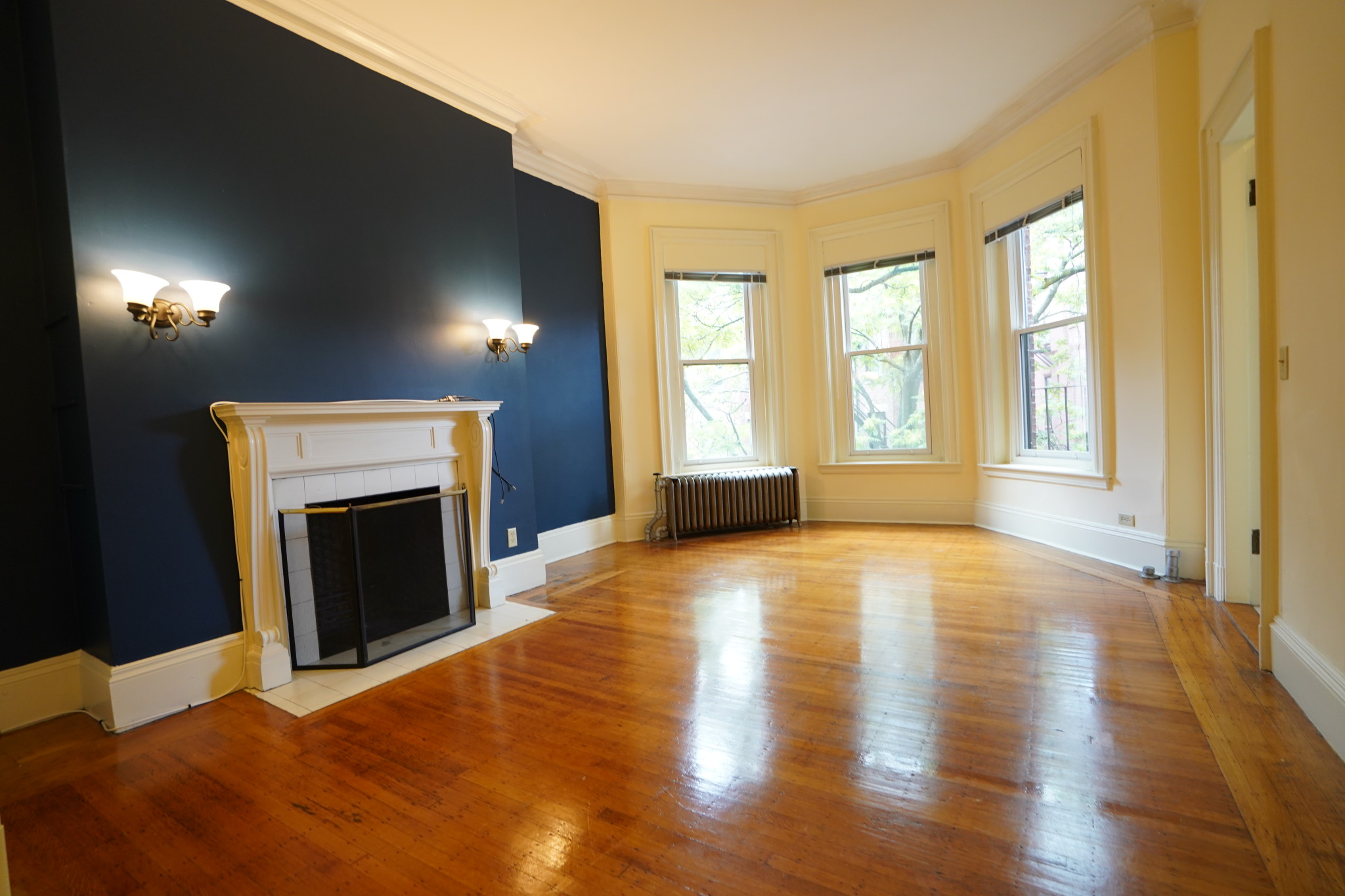 379 Commonwealth Ave, Back Bay