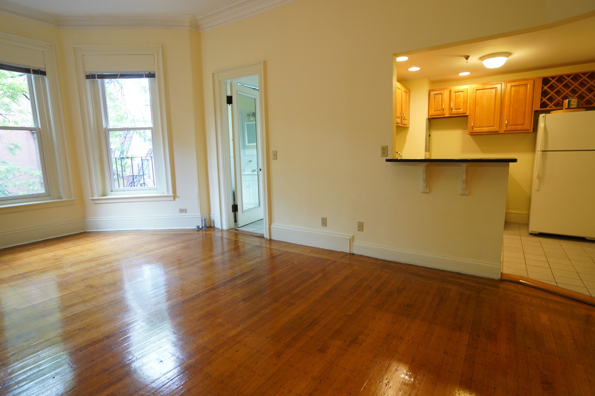 379 Commonwealth Ave, Back Bay