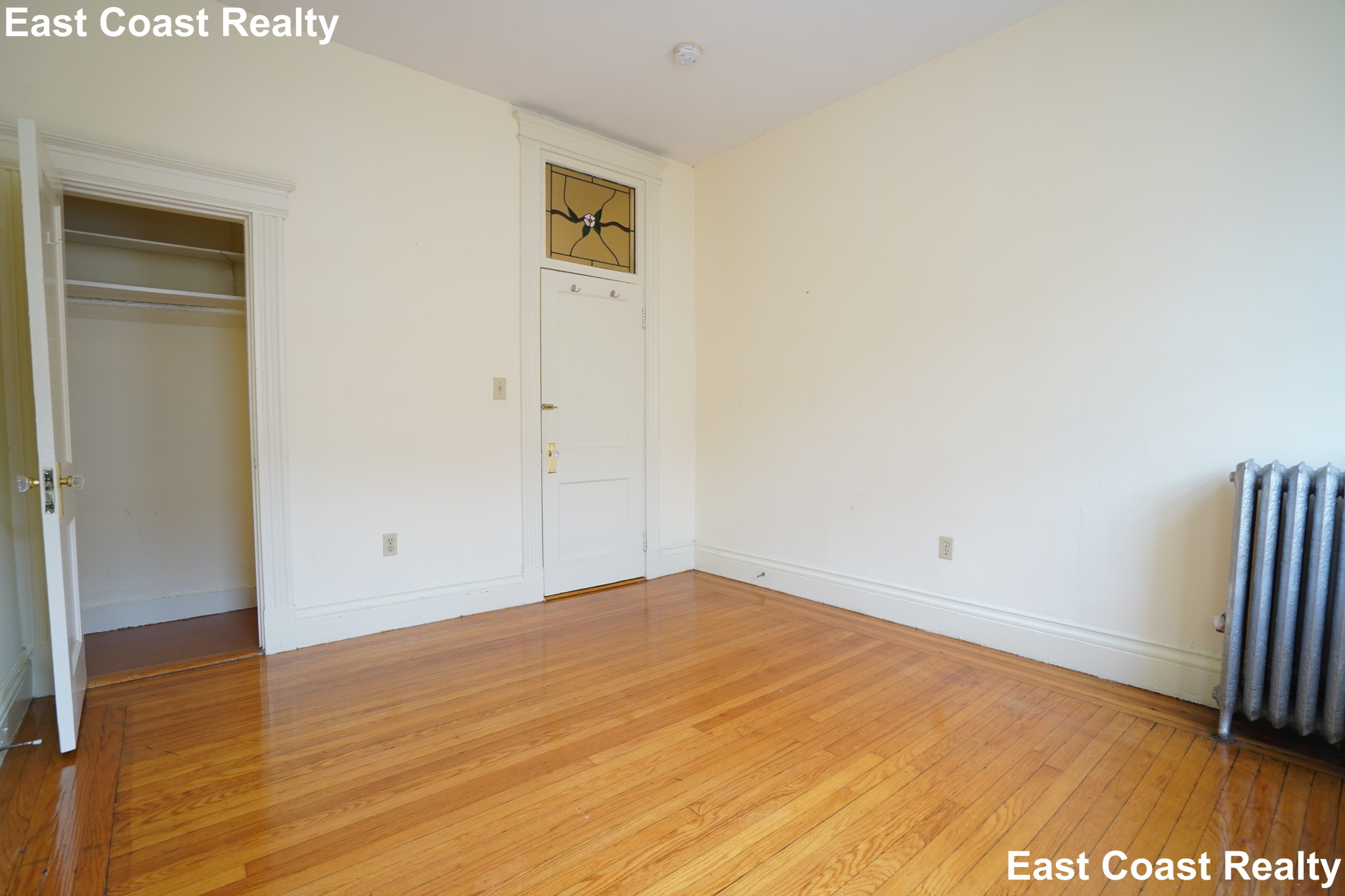 28 Queensberry St, Fenway