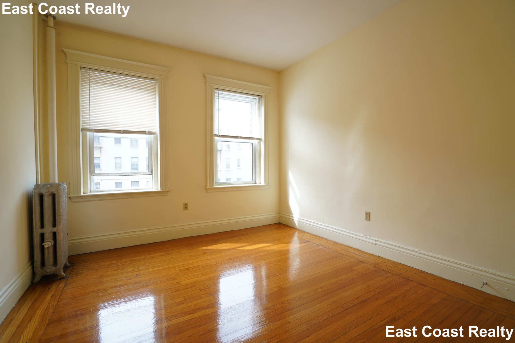 28 Queensberry St, Fenway