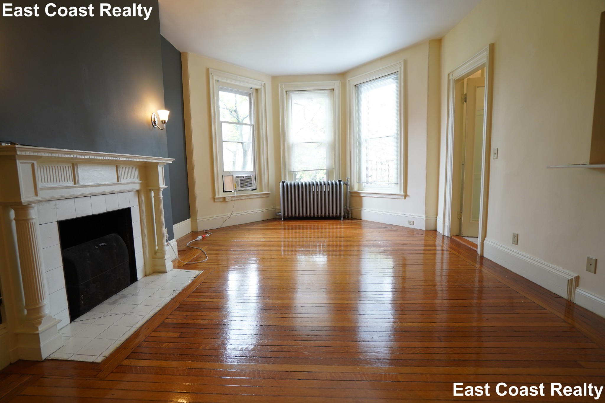 379 Commonwealth Ave, Back Bay