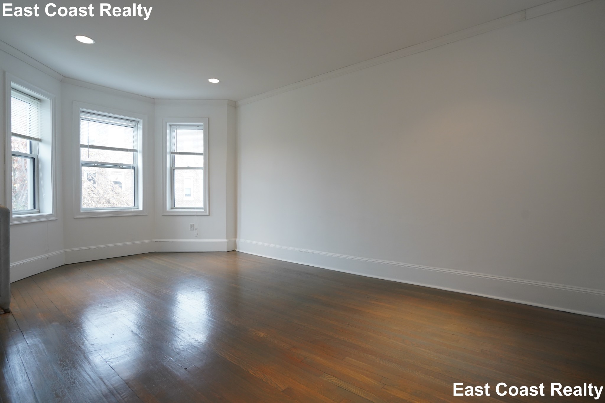 109 Queensberry St, Fenway