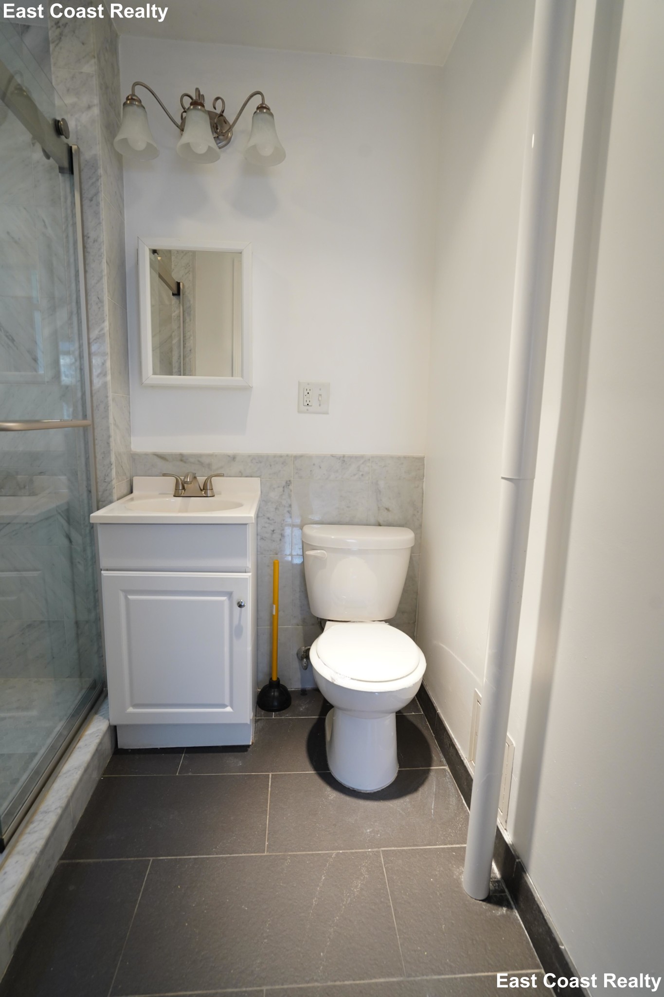 109 Queensberry St, Fenway