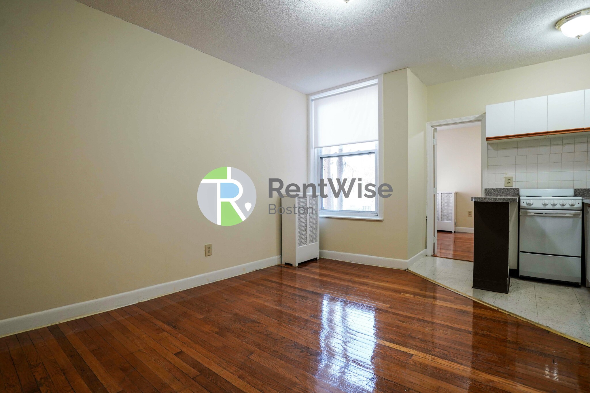 1132 Commonwealth Ave, Allston