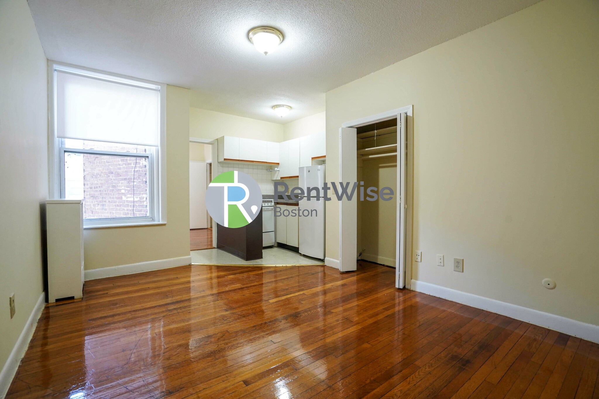 1132 Commonwealth Ave, Allston