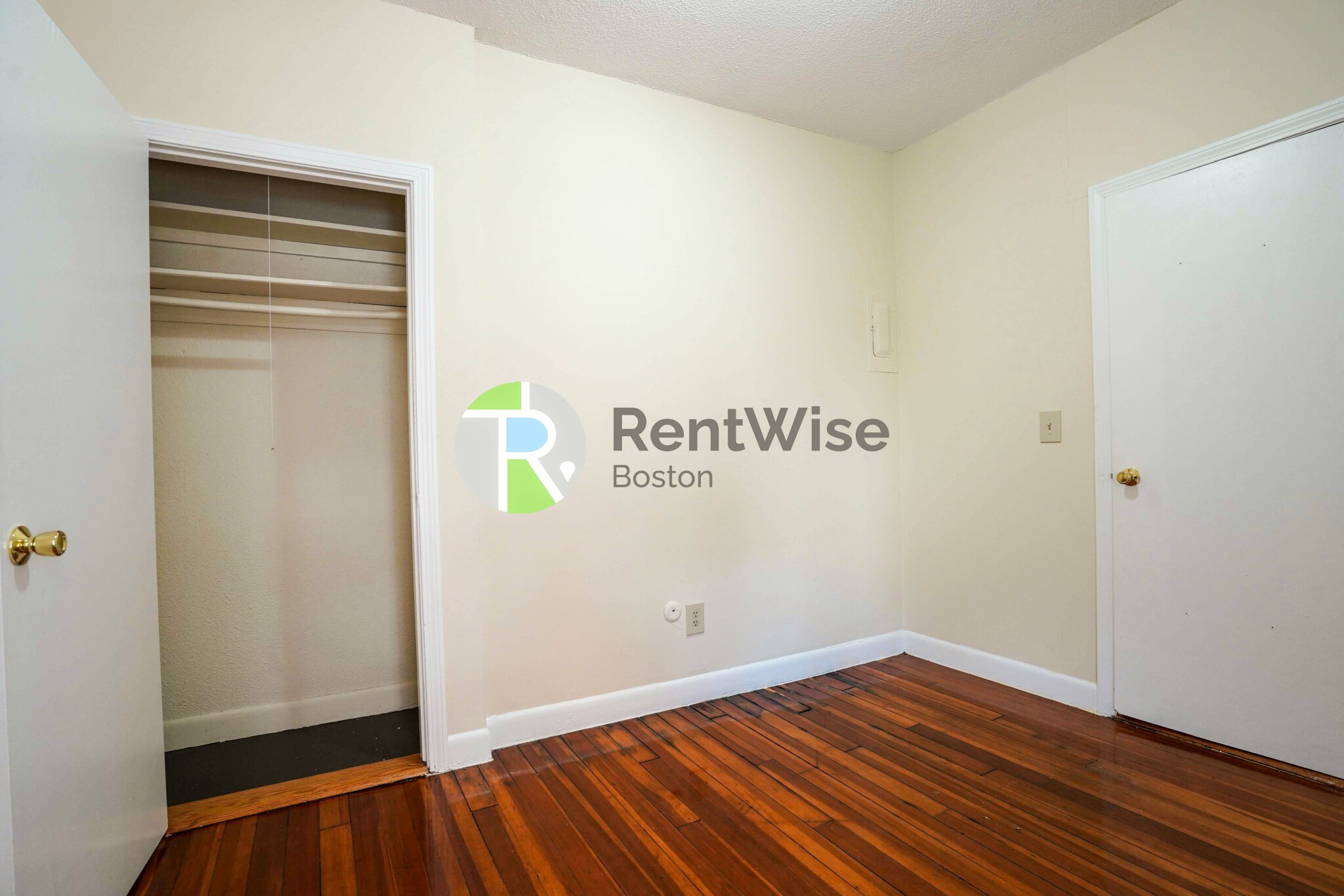 1132 Commonwealth Ave, Allston