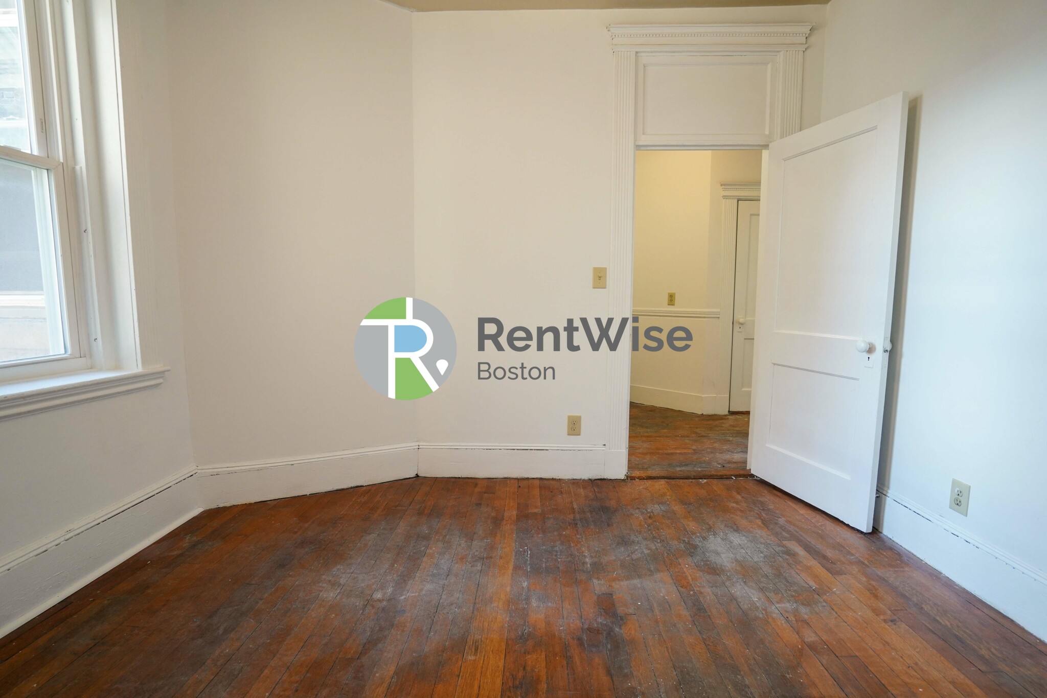 28 Westland Ave, Fenway