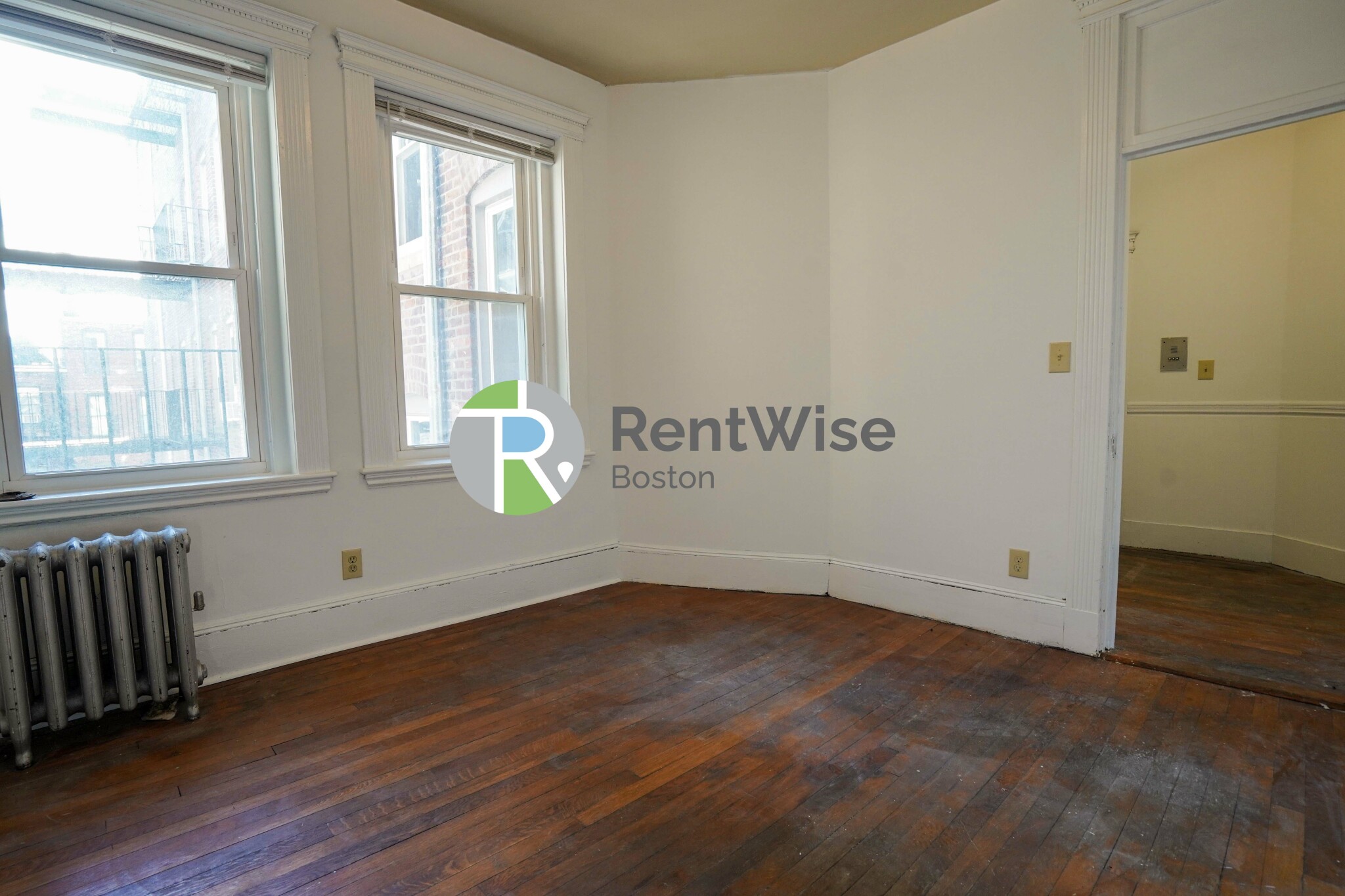 28 Westland Ave, Fenway